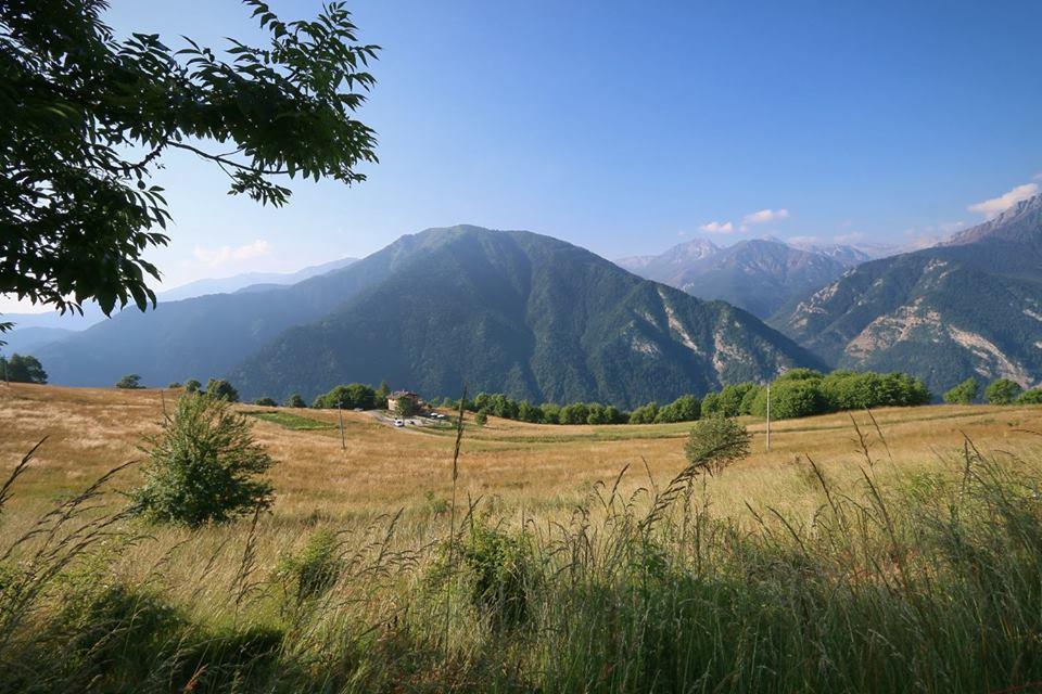 Hotel Lou Subric Stroppo Esterno foto